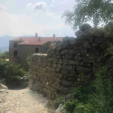 Semesterbostad Historic In Sant Antonino With Sea Views Sant'Antonino