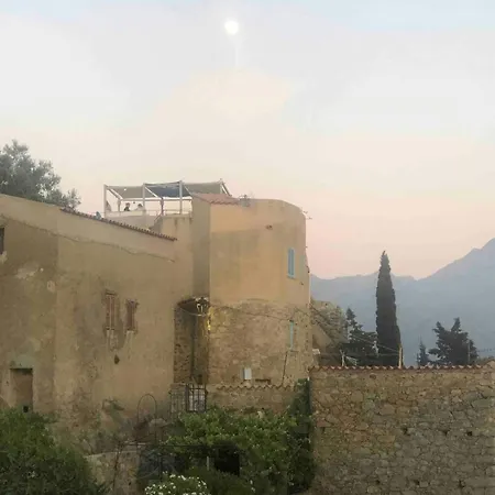 Historic In Sant Antonino With Sea Views * Sant'Antonino