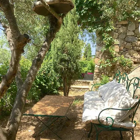 Historic In Sant Antonino With Sea Views