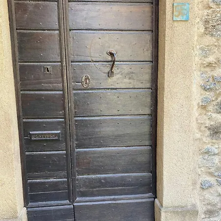 Historic In Sant Antonino With Sea Views * Sant'Antonino